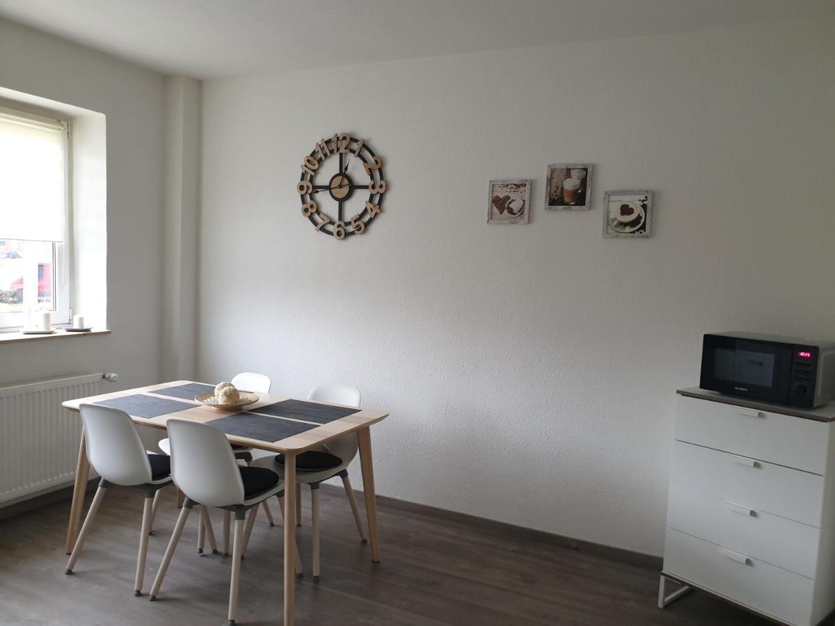 Flora Apartments Гелзенкирхен Екстериор снимка